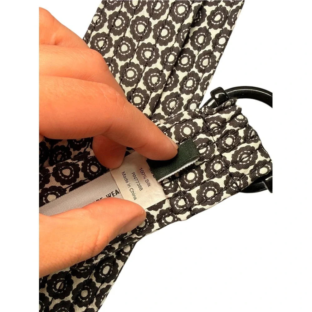 J.Crew Black White Floral Silk D-Ring Belt Medallion Print SP 08 M/L